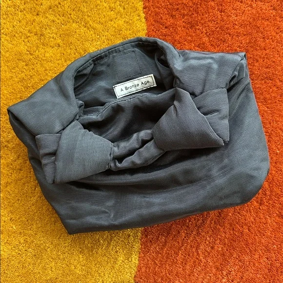 Bronze Age Handbag - Picture 3 of 5